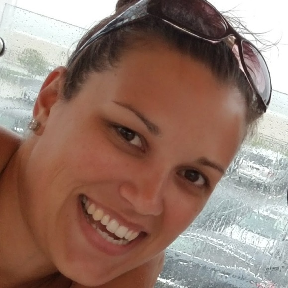 Meet your Posher, Amy - Picture 1 of 1